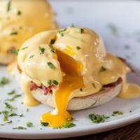 Eggs Benedict at The Riverside